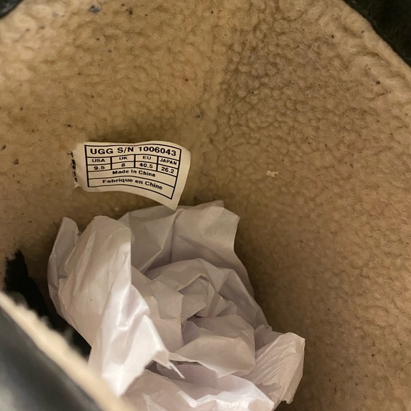 Ugg rider boots. - Picture 5 of 5